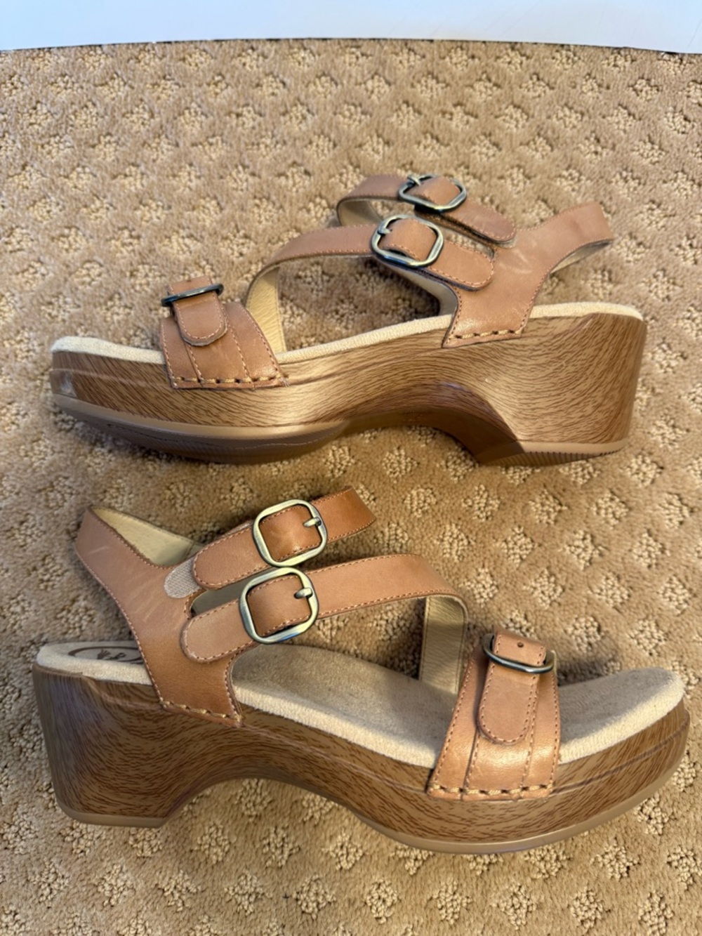 Dansko Tan Brown Leather Wedge Sandals - Picture 6 of 8